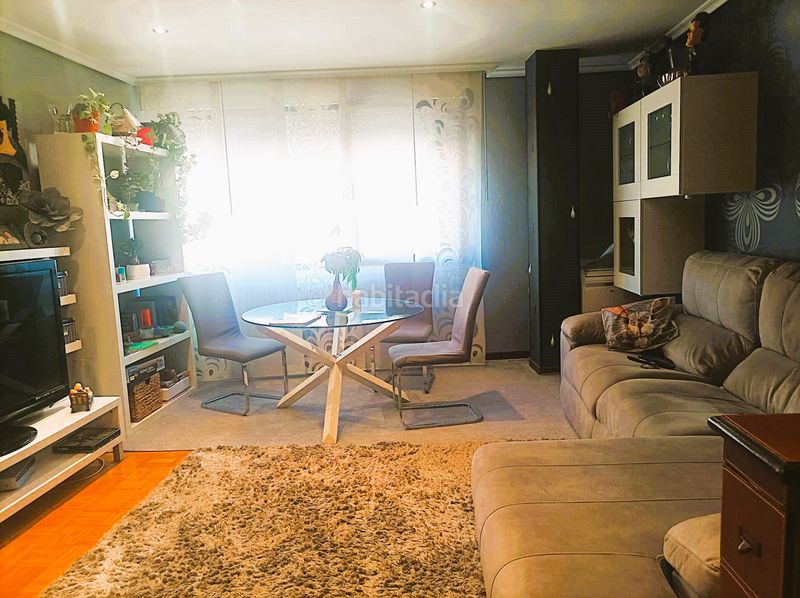Foto 9368bd97-495d-4469-b802-bafb4b27d1b5. Flat with heating in Oeste Logroño
