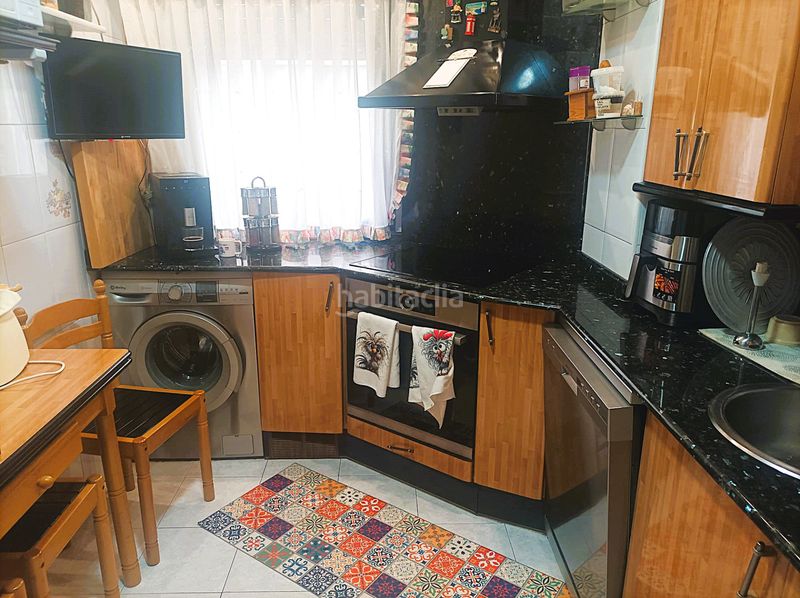 Foto 18b0b8c2-9558-441d-b43c-9d24e612c6b5. Piso en Oeste Logroño