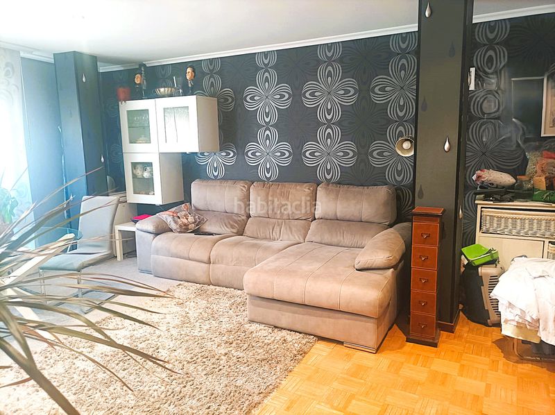 Foto bc85bbfd-9754-49d8-aff2-b48f8960da46. Piso en Oeste Logroño