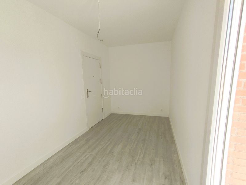 Foto 3de4d7f7-70d7-48eb-a904-e1e95a312e00. Àtic amb calefacció a Lardero