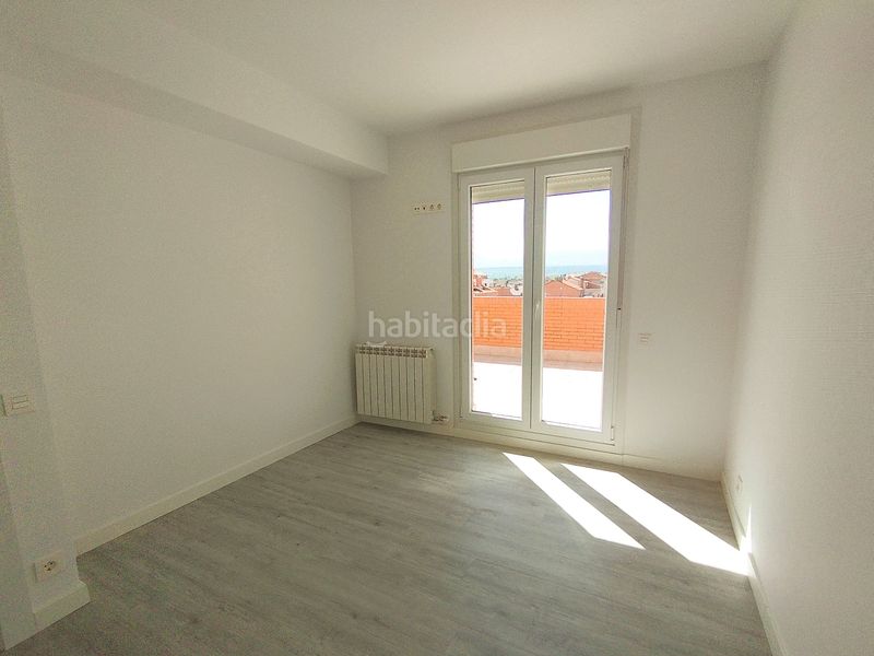 Foto 7bbf416d-c2d1-4187-950d-1125a5842792. Àtic amb calefacció a Lardero