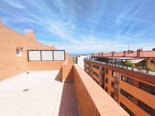 Attique  Calle jorge manrique