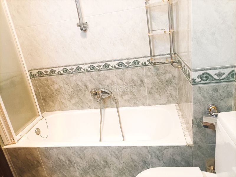 Foto ab1a567f-6617-4c78-9141-244c80428207. Pis amb calefacció aparcament a Oeste Logroño