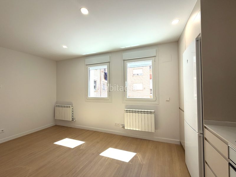 Foto 66e5d3e7-02ce-45c9-b90f-337632384499. Piso en Oeste Logroño