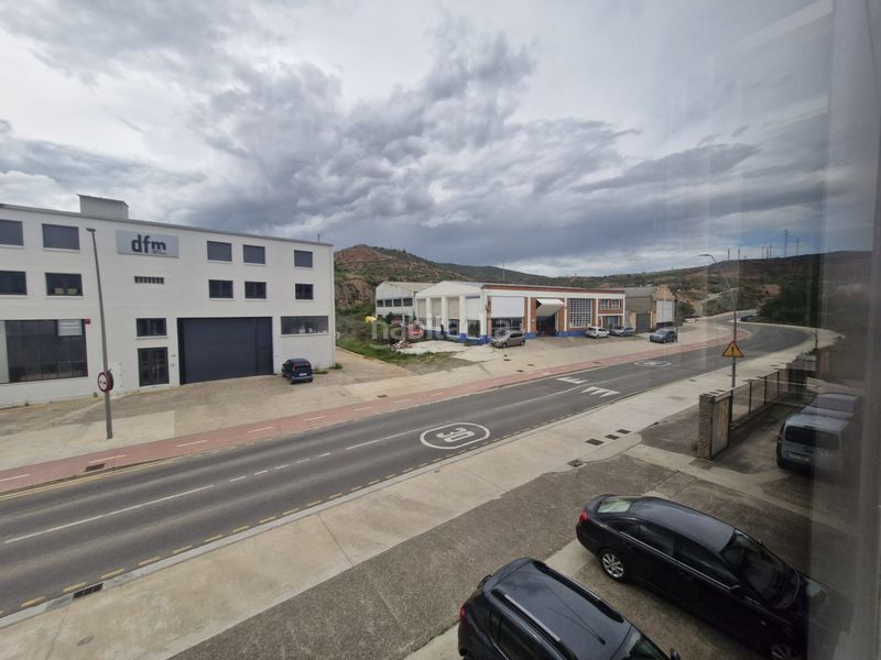 Foto 48588f03-4f71-44f8-b2f3-63e2ba42b7b3. Nau industrial a Arnedo