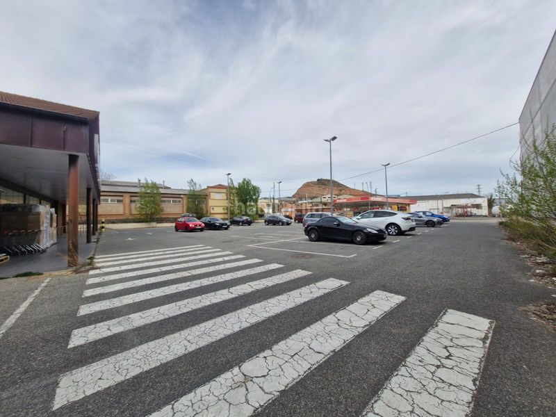 Foto f2a8a93e-f5a5-446a-a973-900f4e4b332e. Nau industrial a Arnedo