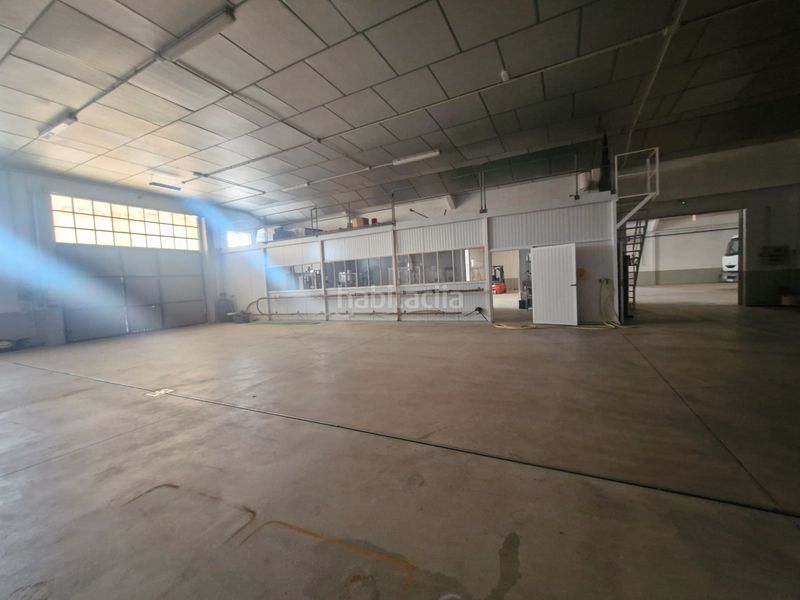 Foto 5569a96b-5cfb-4ef4-8041-0a976d794941. Nau industrial a Quel