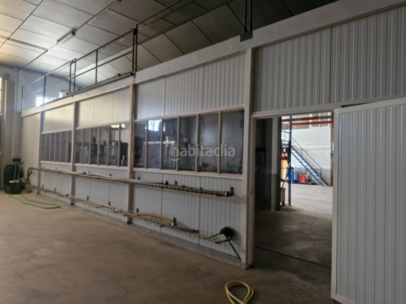 Foto 643445c1-988c-430e-97fc-7050594ac1a1. Nau industrial a Quel