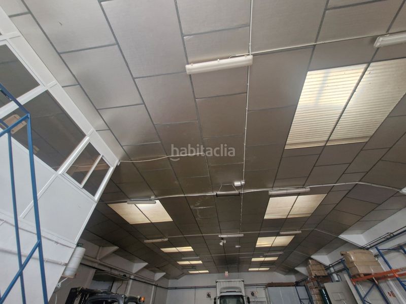 Foto 692fb726-8f39-49a3-b3c9-6b5ad1591cfa. Nau industrial a Quel
