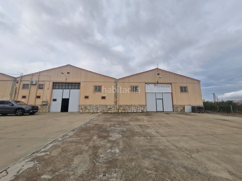 Foto c215d7f6-f228-41b6-85e0-26d7a0f081b9. Nau industrial a Quel