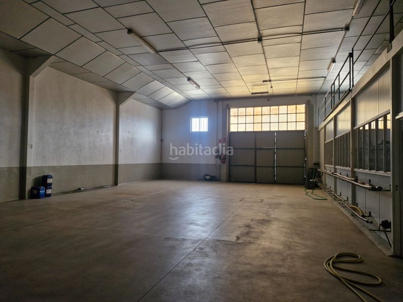 Foto c398482e-9f75-478d-8d38-aafe89c95e4f. Nau industrial a Quel