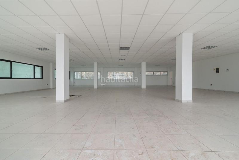 Foto b6f05d73-a129-45f5-913e-da86f0131fbb. Local comercial en Isleta Palmas de Gran Canaria (Las)