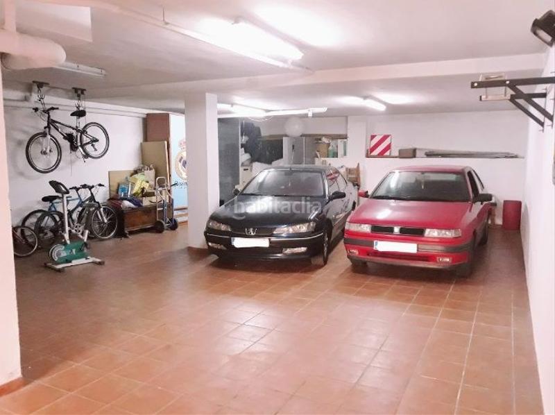 Foto cc50e547-8406-4e8f-8915-5908a56e9ba0. Semi detached house with parking in Renfe - Bulevar 1ª y 2ª Fase Jaén