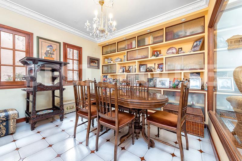 Foto f814bb77-5782-4b1d-a2d9-809d19eb29e6. Chalet en Tafira Palmas de Gran Canaria (Las)