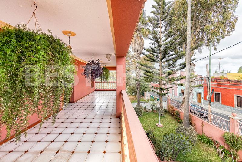 Foto c36d0de8-c0d3-4173-91de-c9133c2a0c26. Chalet con parcheggio in Tafira Palmas de Gran Canaria (Las)