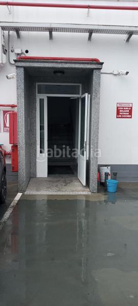Foto 56d68f9c-aa20-4587-ae9c-1d45465f2015. Miete büro mit parking in Someso - Matogrande Coruña (A)