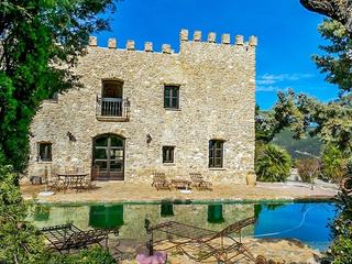 Masia a Relleu