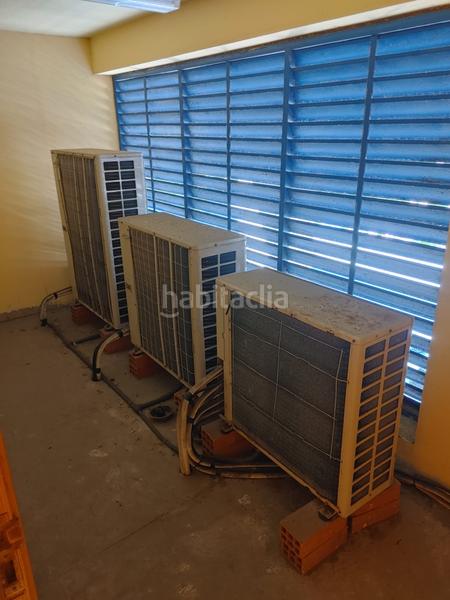 Foto b9e35120-85b4-4bb0-b01a-80b23adbf509. Geschäftsraum in Paseo de los Puentes - Santa Margarita Coruña (A)