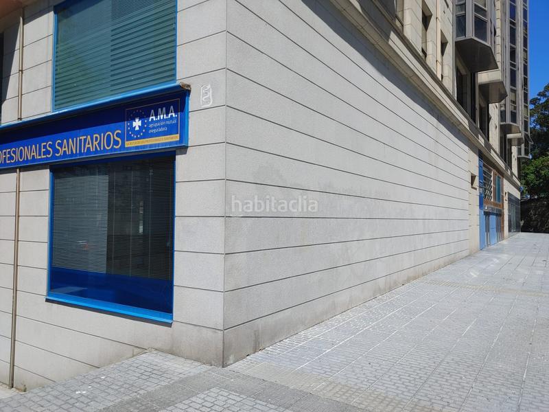 Foto 02607662-0be3-4dac-a07c-14717a15a0e1. Local comercial en Paseo de los Puentes - Santa Margarita Coruña (A)