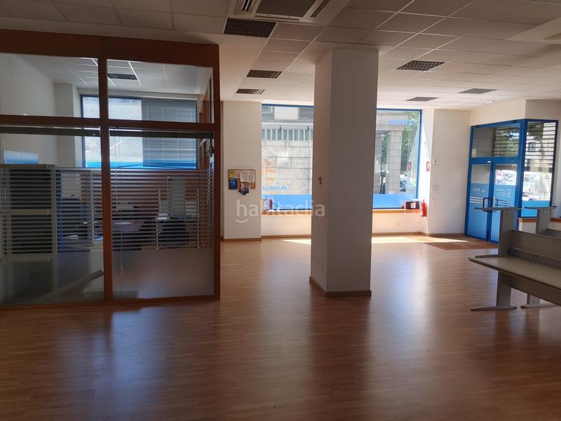 Foto 7b80c4b5-b900-4c73-a3a3-a8ba073869f3. Local comercial en Paseo de los Puentes - Santa Margarita Coruña (A)