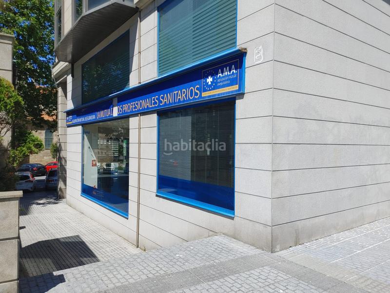 Foto d9954821-de33-40fb-99ff-fb0e35fc3047. Local comercial en Paseo de los Puentes - Santa Margarita Coruña (A)