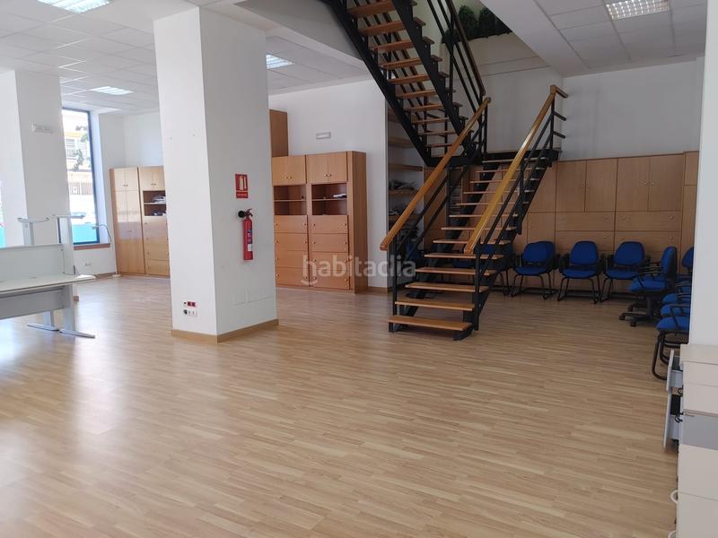 Foto df7dbd73-1ce6-4264-b6c8-4d1e473a020c. Local comercial en Paseo de los Puentes - Santa Margarita Coruña (A)