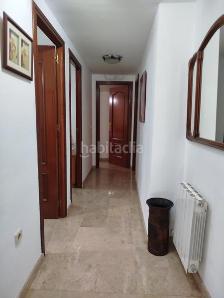 Foto 3b175d30-fde1-406b-89c7-2df9af6138ff. Piso en Ctra. Circunvalación - La Magdalena Jaén