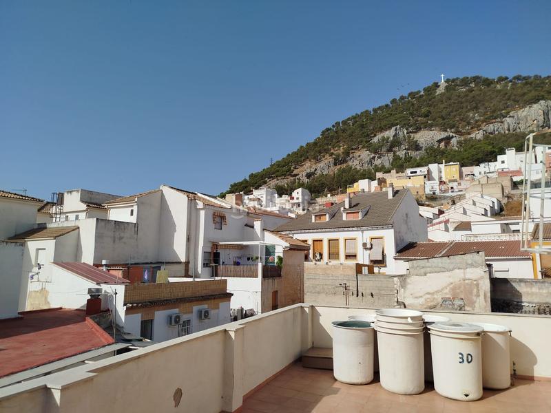 Foto 7daae0e4-6492-4db2-ba73-86b34b2dcdc2. Piso en Ctra. Circunvalación - La Magdalena Jaén