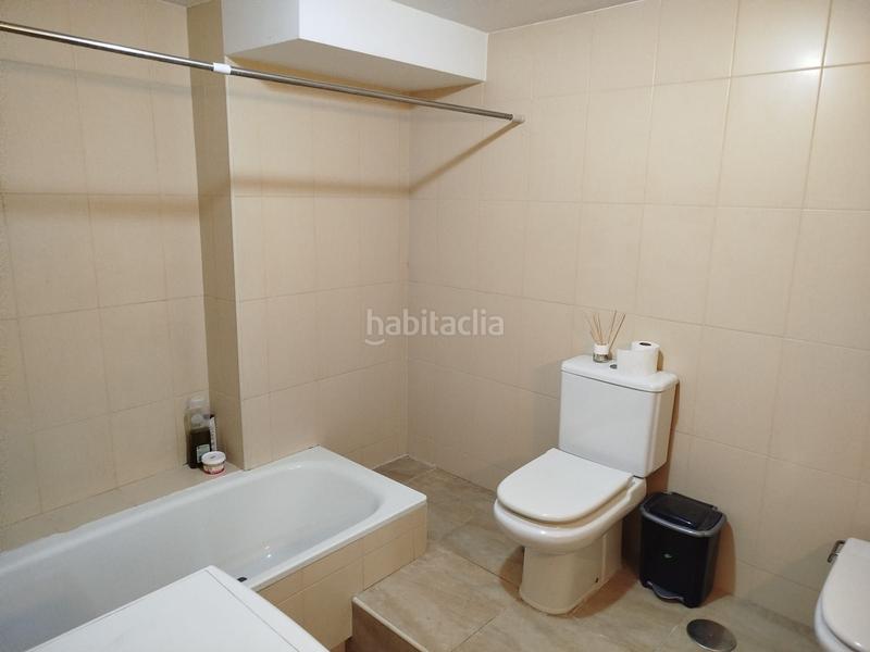 Foto a35e4dd1-6b9b-43bd-9c5d-7cf50b146ddc. Piso en Ctra. Circunvalación - La Magdalena Jaén