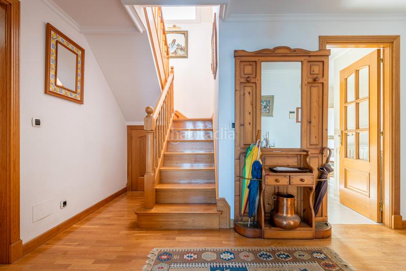 Foto 247a8ad4-a6b9-454d-ae0c-dbc882f5343e. Duplex avec chauffage parking dans Riazor - Visma Coruña (A)