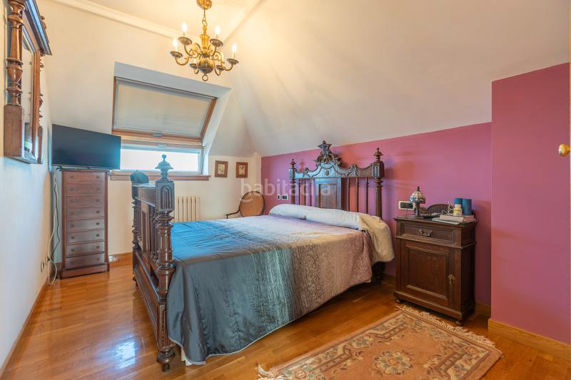 Foto 500efb43-9d56-45b1-89de-23f78de9da6f. Duplex avec chauffage parking dans Riazor - Visma Coruña (A)