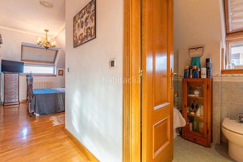 Foto 780dfa30-ccc1-4278-9d81-bc75234b226f. Zweistöckige wohnung mit heizung parking in Riazor - Visma Coruña (A)