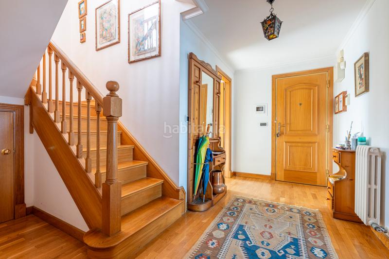 Foto bde4bf87-cbf1-47f3-834a-50bf21a61c9b. Zweistöckige wohnung mit heizung parking in Riazor - Visma Coruña (A)