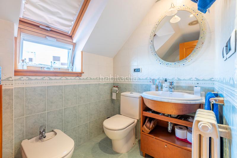 Foto f1d8b951-9eea-4032-b368-43f07119fe29. Zweistöckige wohnung mit heizung parking in Riazor - Visma Coruña (A)