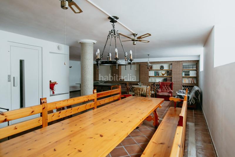 Foto 3fe59234-eb62-42c4-bcad-f086f8ea6675. Casa a schiera con parcheggio in Santiago Huesca