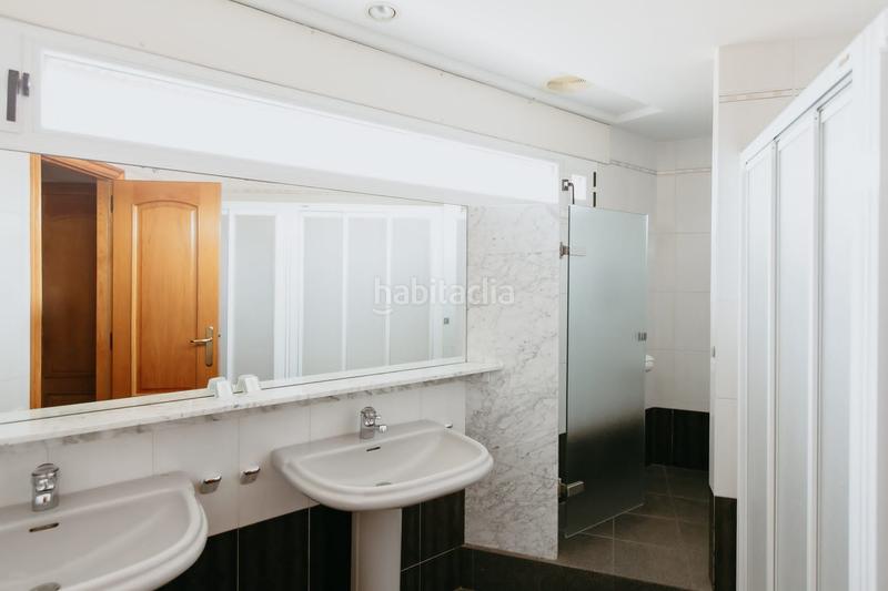 Foto 8bdf2fd0-0c2d-4e3b-92f2-1570393519d8. Casa a schiera con parcheggio in Santiago Huesca