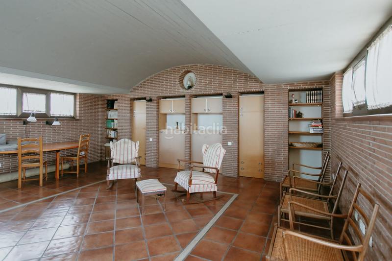 Foto 99912c6a-c9af-47a4-8fe2-65f13c3bd4fb. Casa adossada amb aparcament a Santiago Huesca