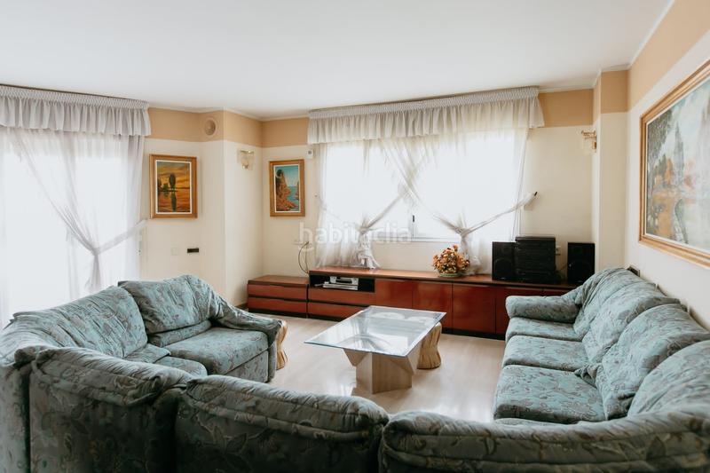 Foto c3e94e82-39c3-4455-b56a-5e1bf6ef3ff4. Casa adossada amb aparcament a Santiago Huesca