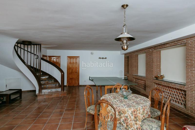 Foto ea3d8747-8884-456b-ba16-0ac066ad2b00. Casa adossada amb aparcament a Santiago Huesca