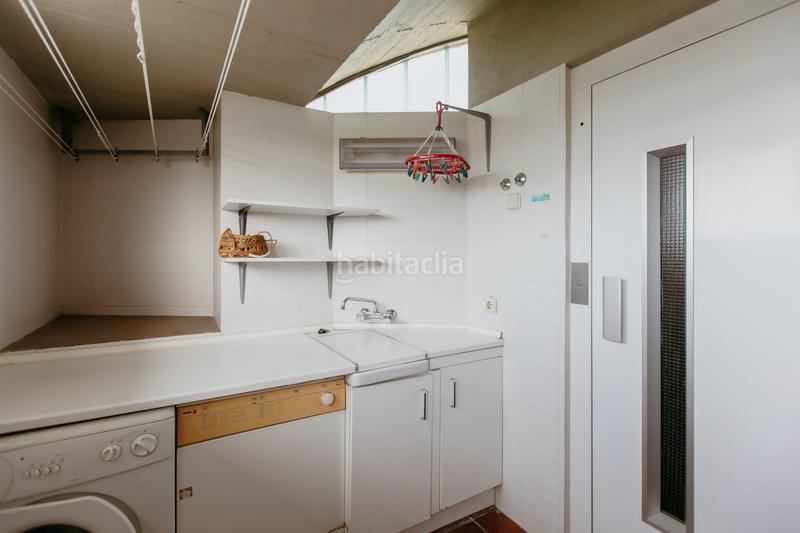 Foto 1e8a5e78-7525-4828-b9c9-d3c080db701e. Maison jumelée avec parking dans Santiago Huesca