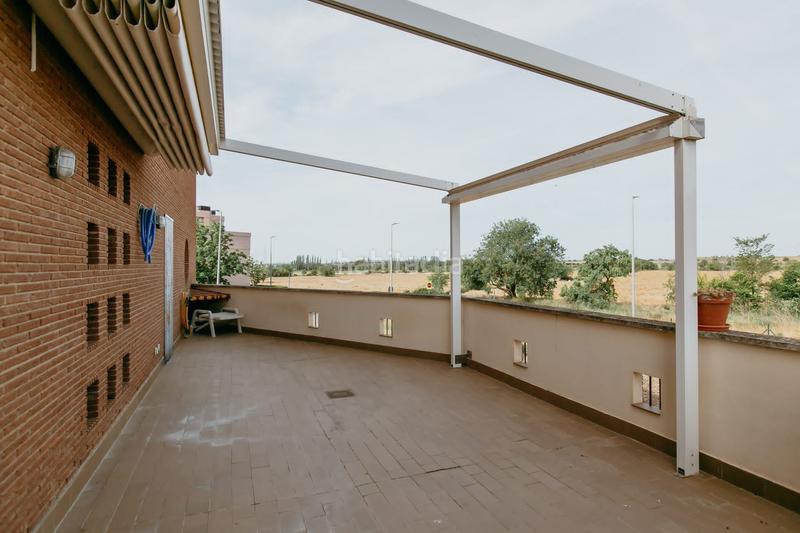 Foto 36bf53e8-9850-462f-904a-c4edf69c1750. Maison jumelée avec parking dans Santiago Huesca