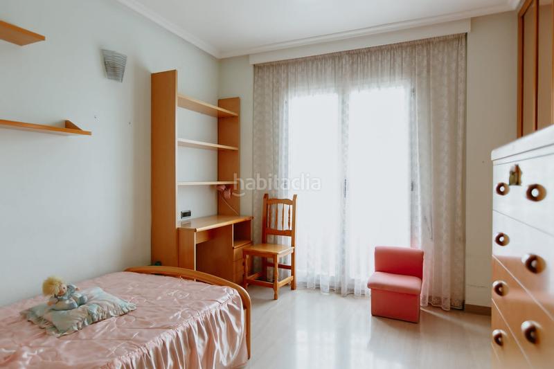 Foto 848e2baa-c9a8-4b64-ad8c-0786db12b263. Maison jumelée avec parking dans Santiago Huesca