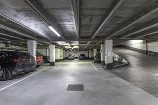 Parking coche  Mazarredo zumarkalea
