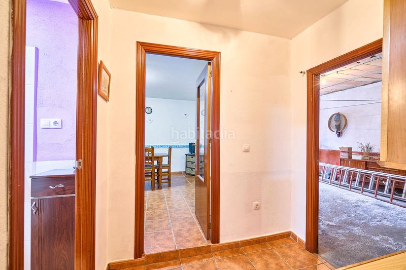 Foto 1aa6ceb7-db3b-42af-87d3-7fd7bf8cebc2. Casa adossada amb aparcament a Fuentesaúco