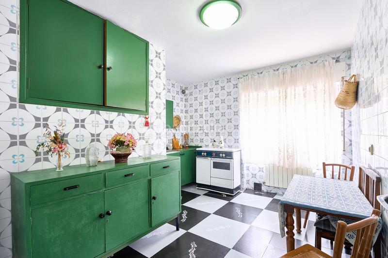 Foto 5c82137a-2bb5-4344-9b67-5fb60f3c82b6. Casa adossada amb aparcament a Fuentesaúco