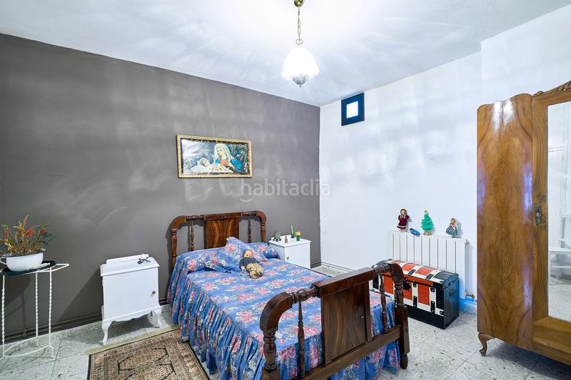 Foto 753da9c1-cfb7-44d9-acbd-614db4bf306c. Casa adossada amb aparcament a Fuentesaúco