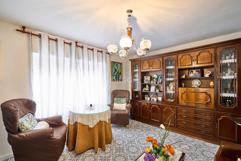 Foto 89a47408-22f3-4115-bb60-e5f236416667. Casa adossada amb aparcament a Fuentesaúco