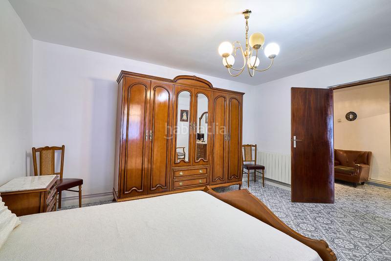 Foto db6ce8e4-08a6-4e7f-a070-936243e5a588. Casa adossada amb aparcament a Fuentesaúco