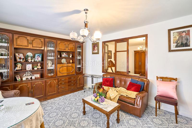 Foto f6323a97-861c-47d5-8b27-f5ef5656b238. Casa adossada amb aparcament a Fuentesaúco