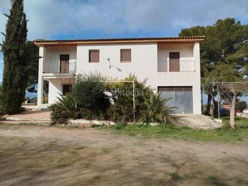 Foto 420cb689-7cc7-4c6c-8793-47804bc66f8c. Xalet amb xemeneia piscina a San Bartolomé - Millán de Priego Jaén